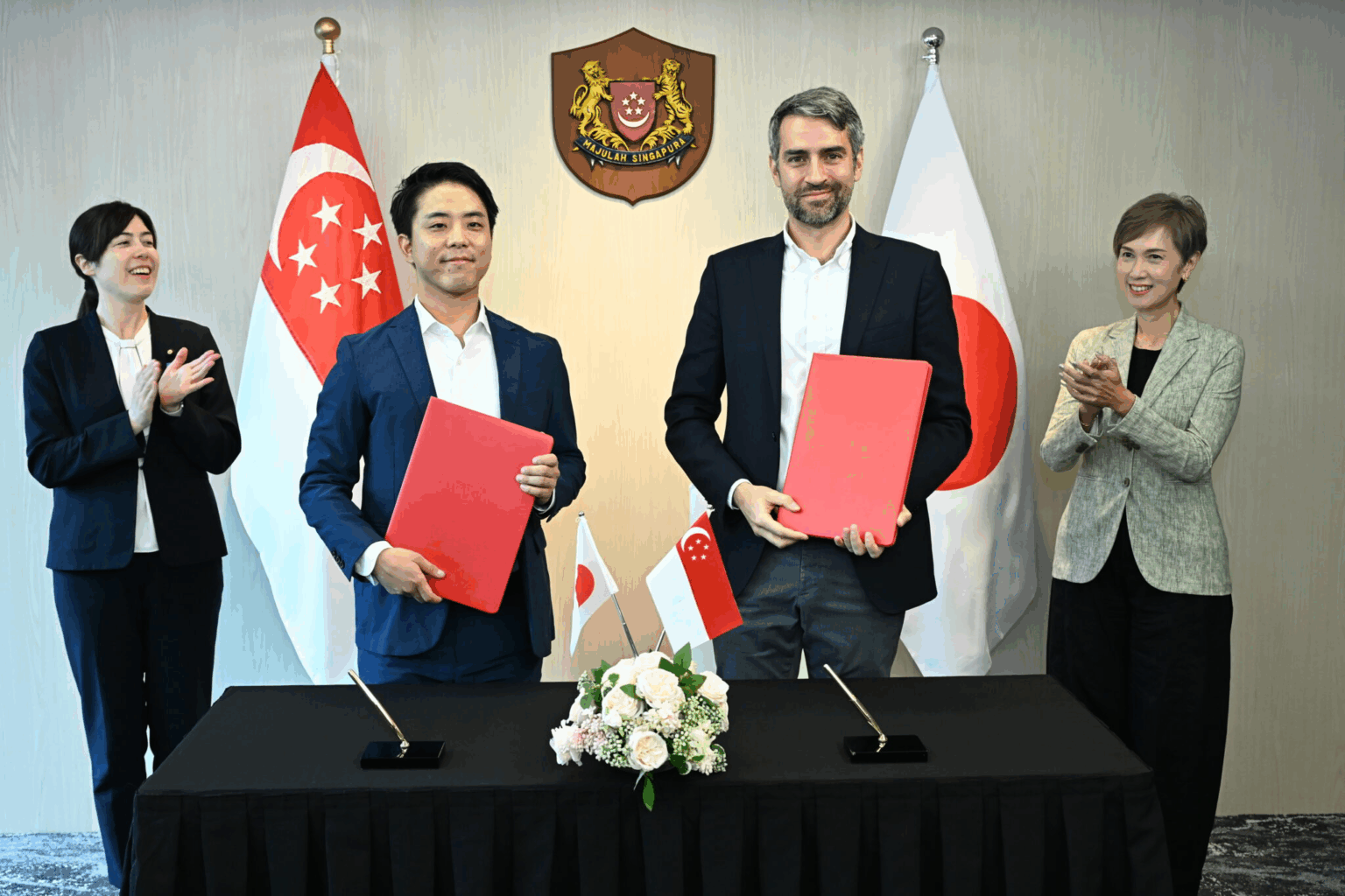 Singapore and Japan Form Strategic Quantum Alliance; Yaqumo and Entropica Labs Announce Hardware-Software Partnership