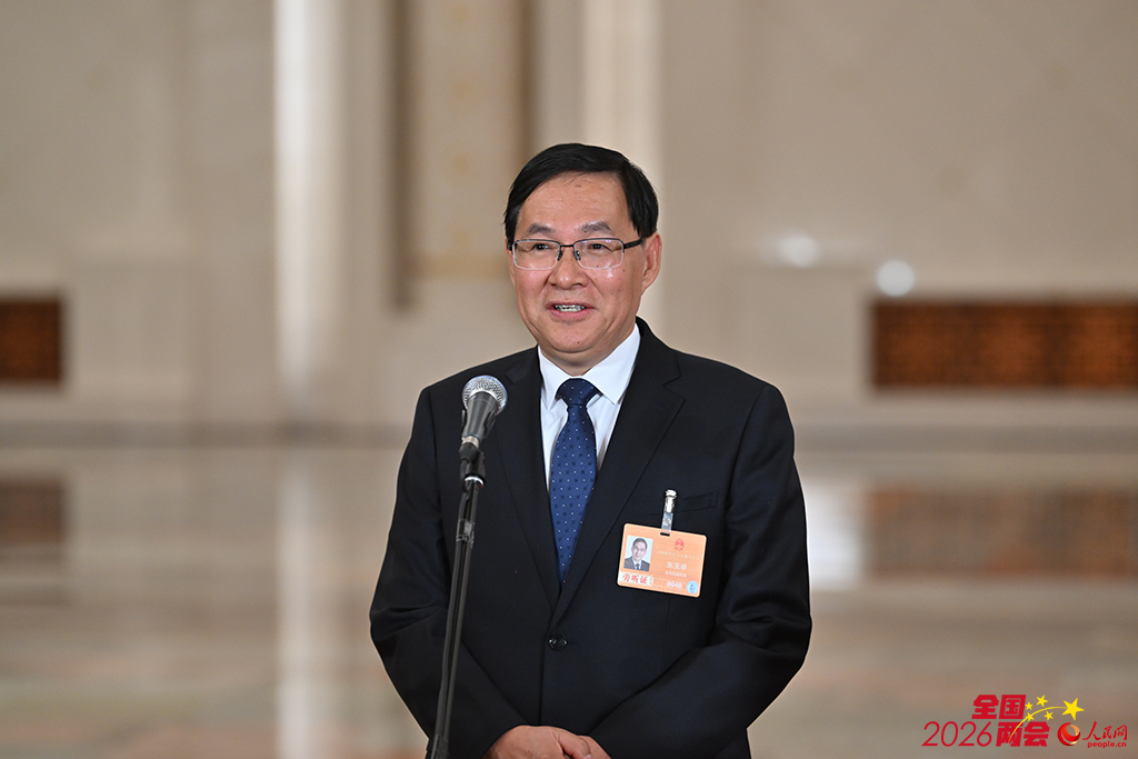 张玉卓：领跑、赶超、培育，持续加力发展战略性新兴产业和未来产业